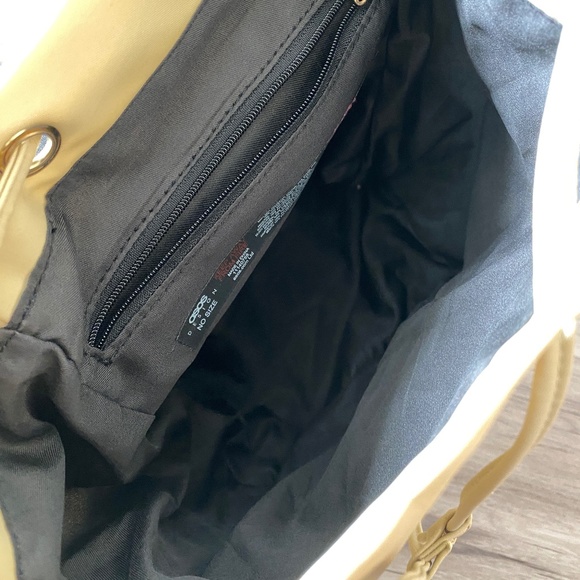 2 Mini Backpack Purse Bundle ASOS & Wild Fable - Picture 8 of 13